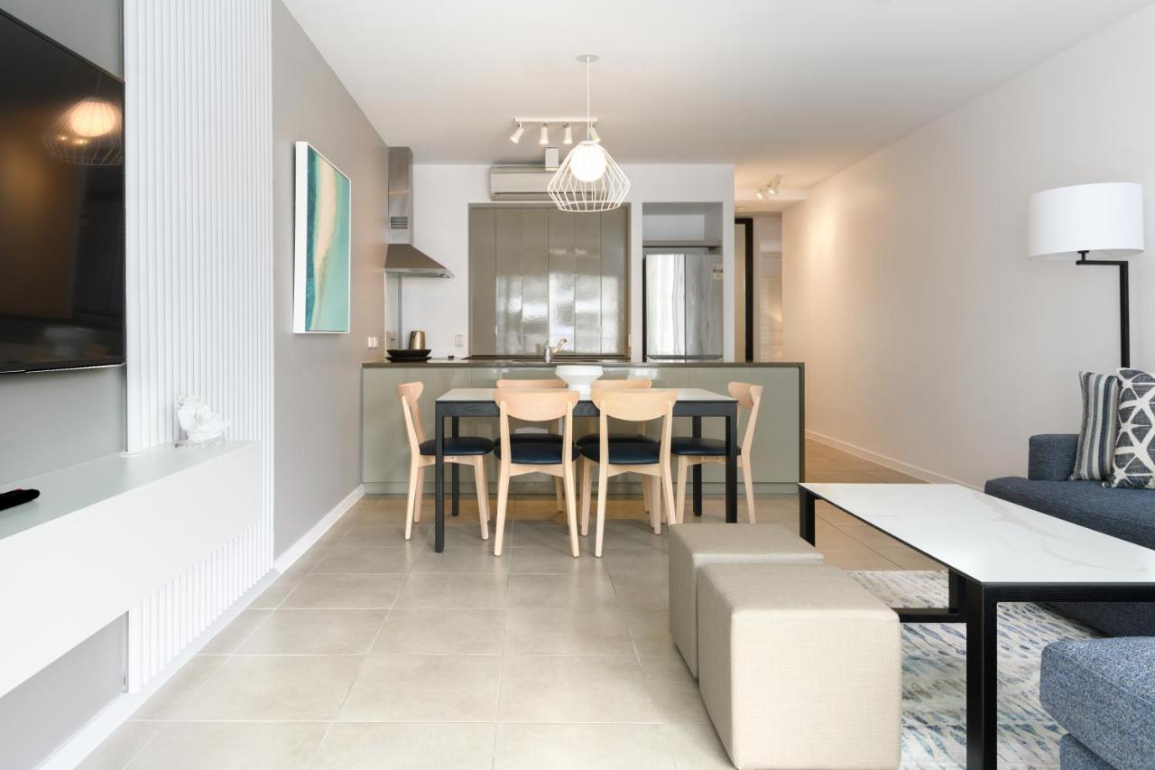 Beach Club Port Douglas Luxury Apartments Exteriör bild